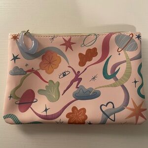 Ipsy makeup bag